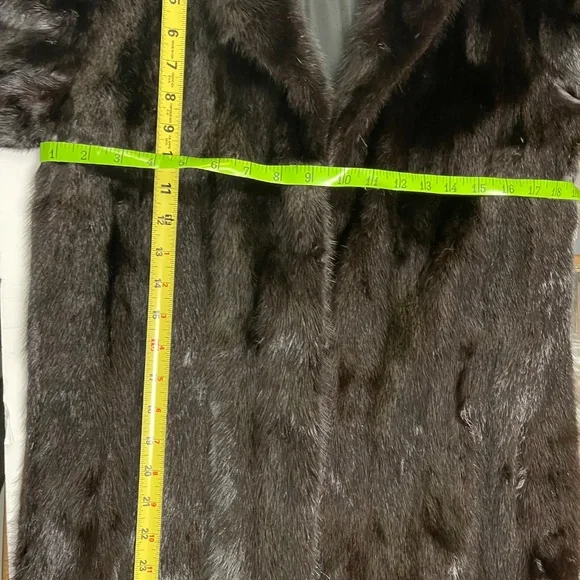 Authentic Ben Kahn Mink Coat – Pre-Owned – Luxurious Fur – No Size Tag Fit - Picture 8 of 8
